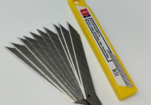 Lưỡi dao bé 30 độ DL2015 (cái)